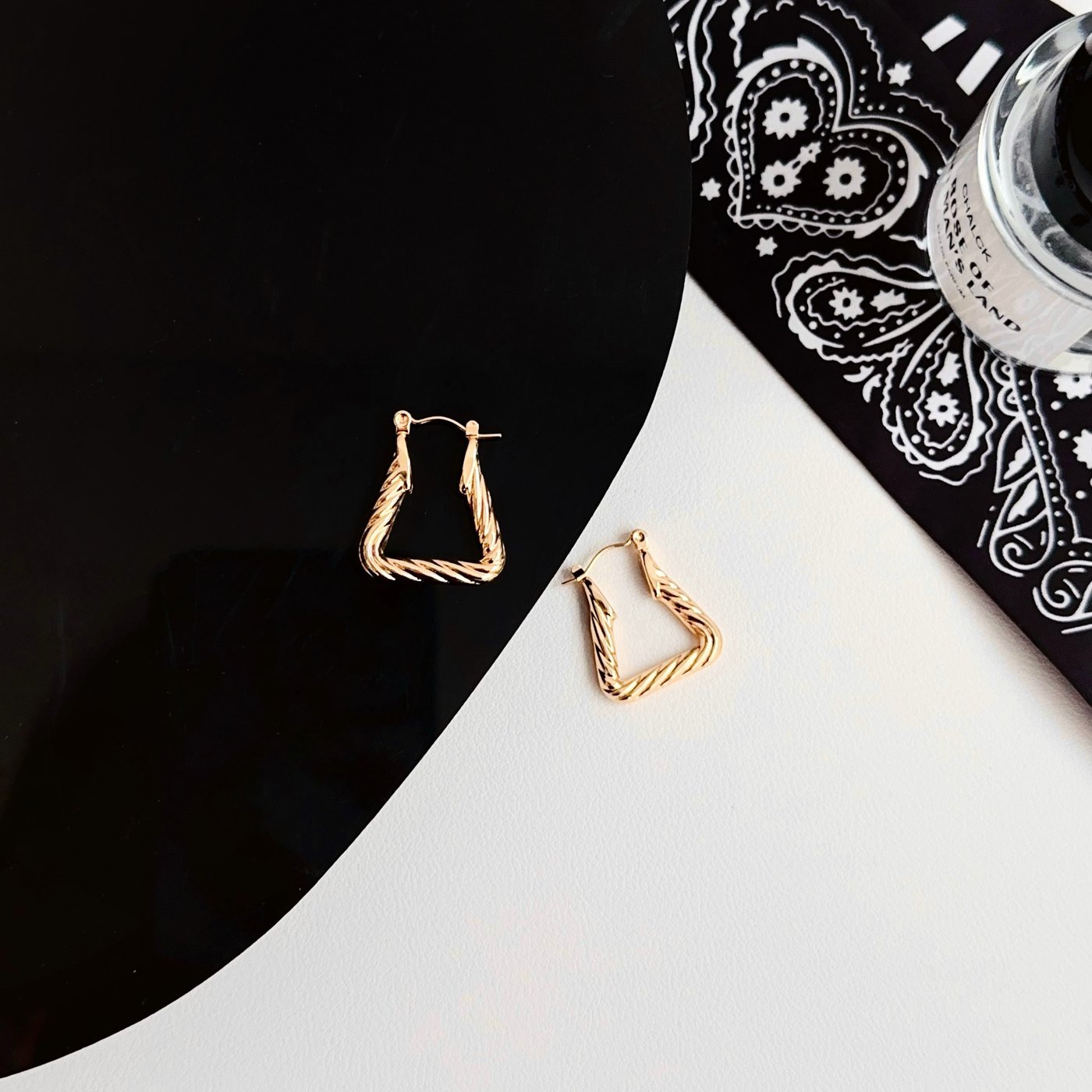 Gold Geometric Rectangle Hoop Earrings - image 3