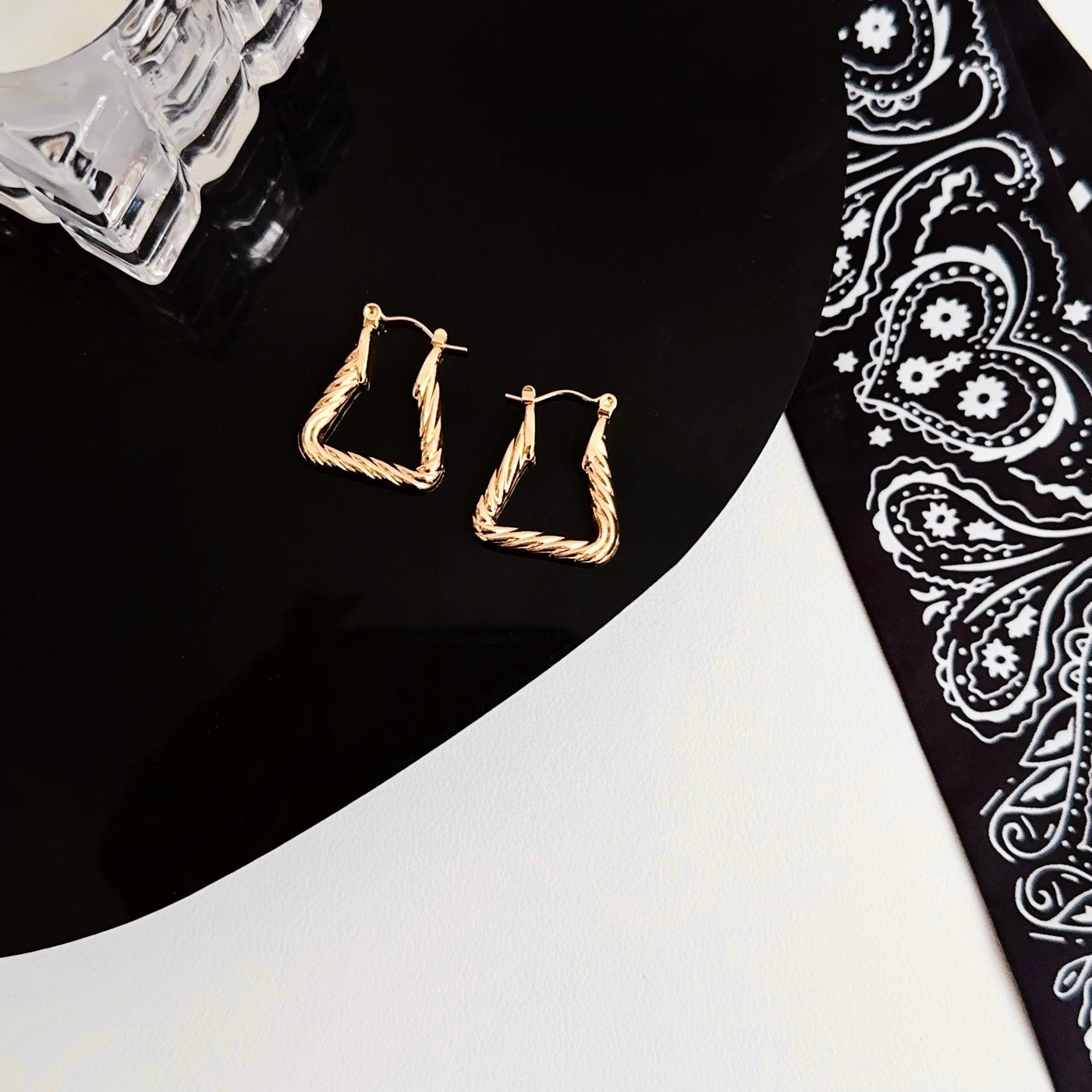 Gold Geometric Rectangle Hoop Earrings - image 4