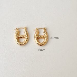 Gold Shell Dangle Earrings - image 1