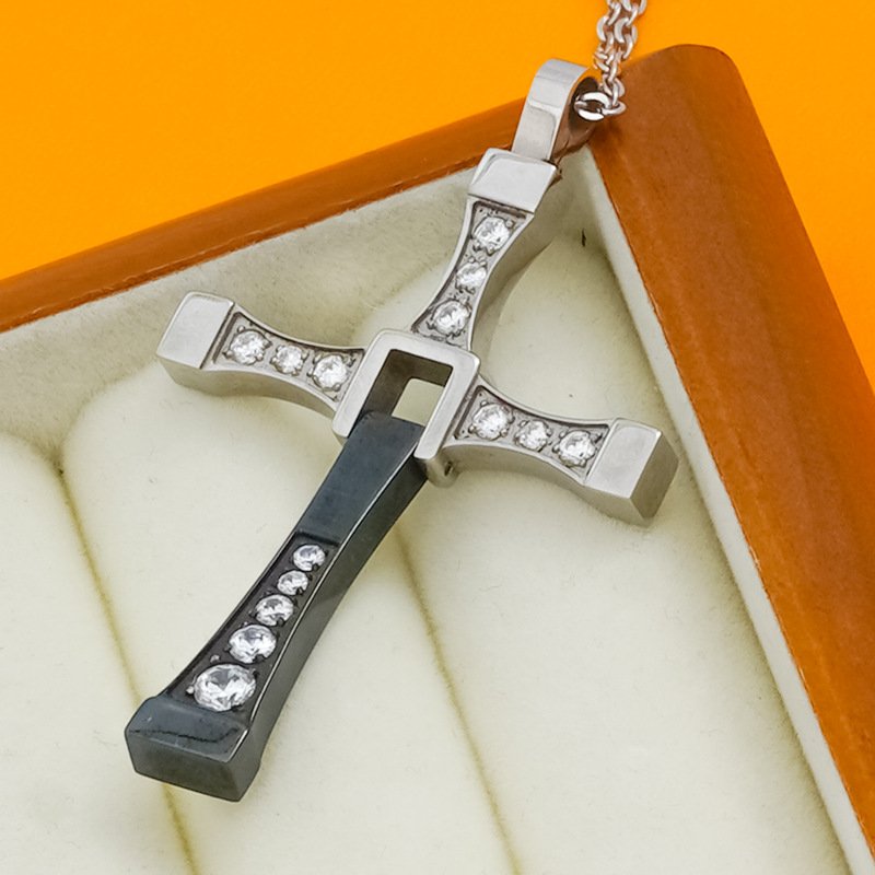 DUOMI Jewelry waterproof stainless steel cz pendant