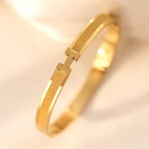 6mm Gold Stainless Steel Clover Bangle Wholesale