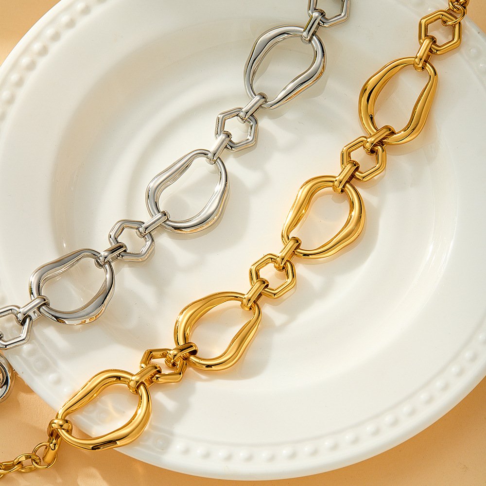 Stainless Steel Geometric Minimalist Necklace Style DM5030062 Wholesale product image
