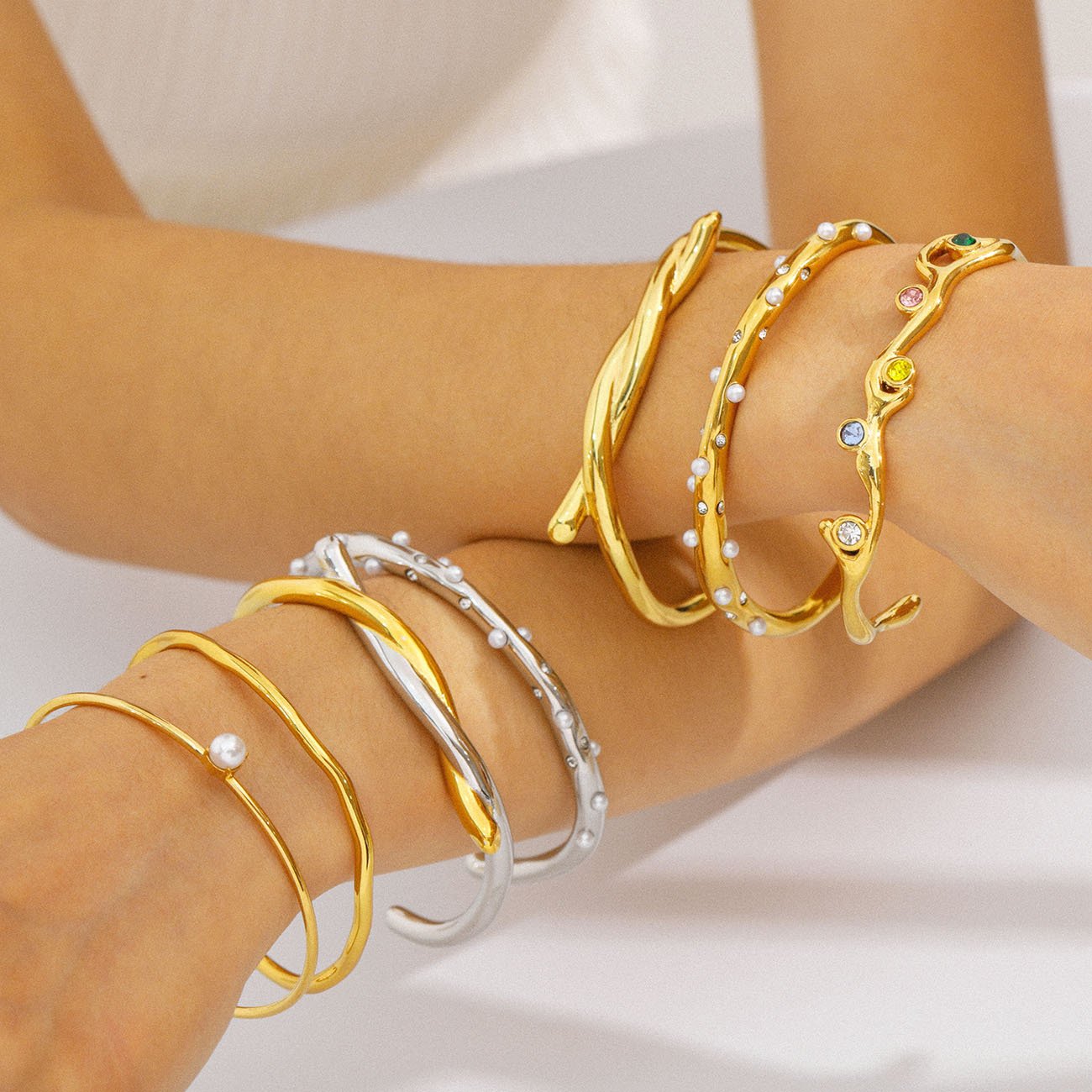 Stainless Steel CZ Minimalist Bangle Style DM5030014 Wholesale product image