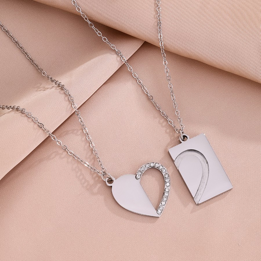 Stainless Steel Heart Jewelry Pendant Style S0750003 Wholesale product image