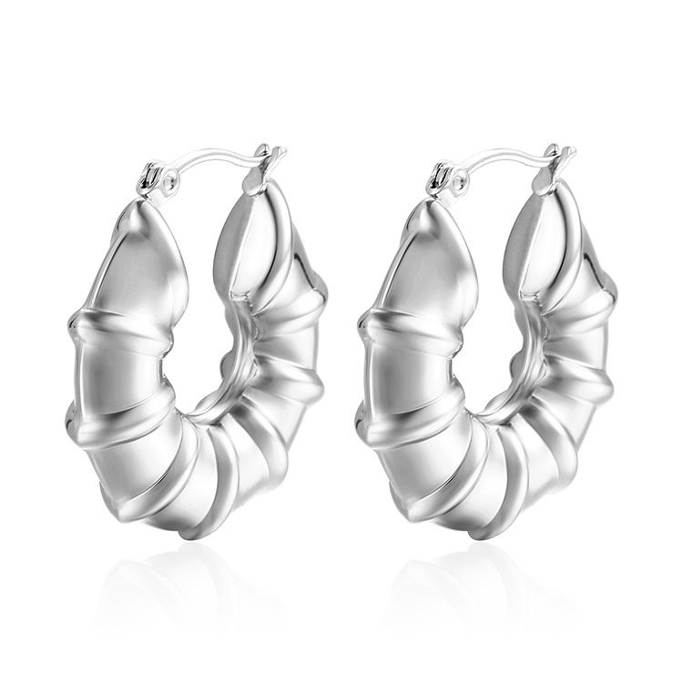 Stainless Steel Heart Bamboo Earrings Wholesale product image