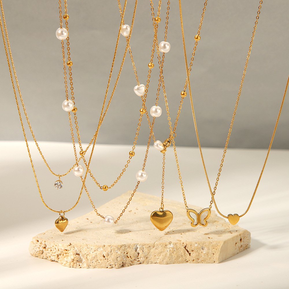 Stainless Steel Pearl Shell Heart Necklace Wholesale product image