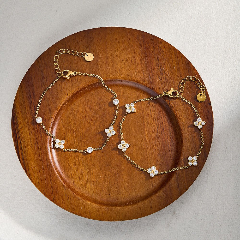 Stainless Steel CZ Heart Geometric Bracelet Wholesale product image