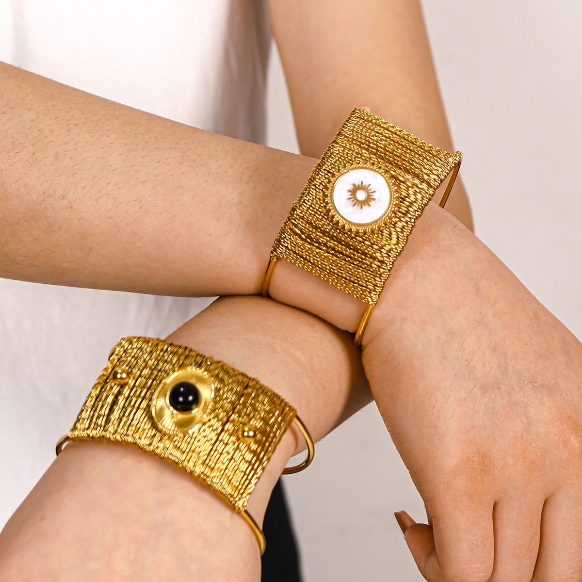 Stainless Steel Bangle Style DM5030096 Wholesale product image