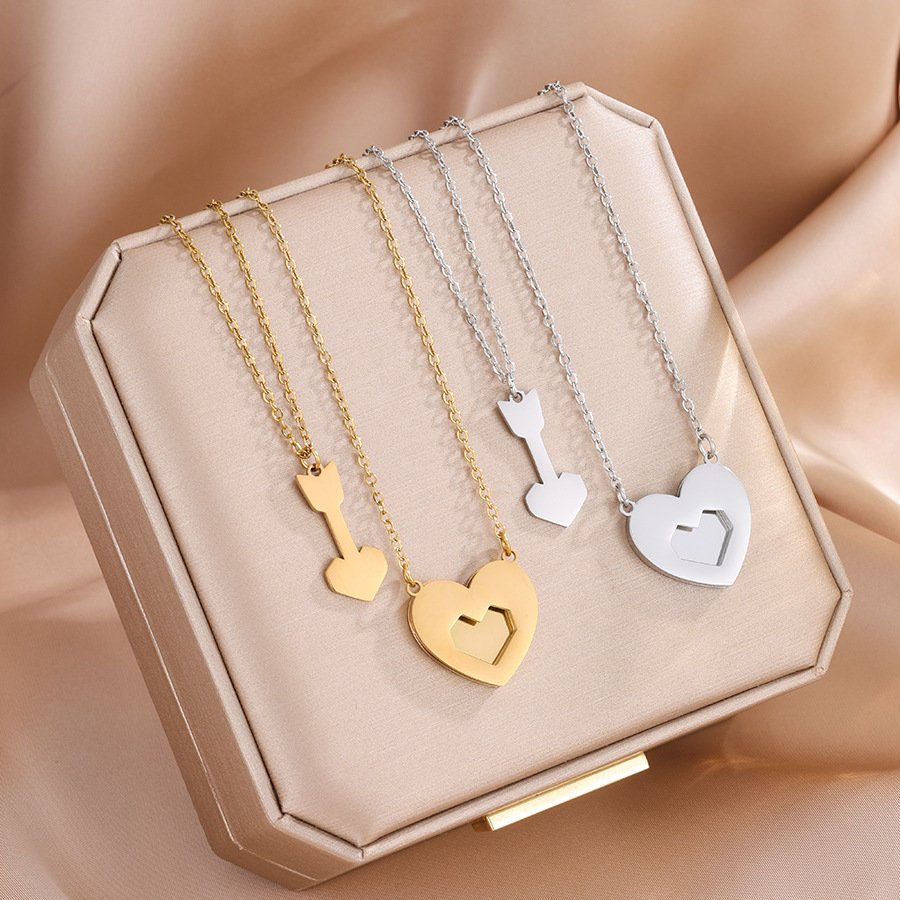 Stainless Steel Heart Jewelry Pendant Style S0750011 Wholesale product image