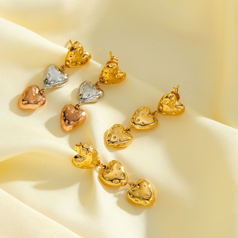 Stainless Steel Heart Minimalist Jewelry Earrings Wholesale product image
