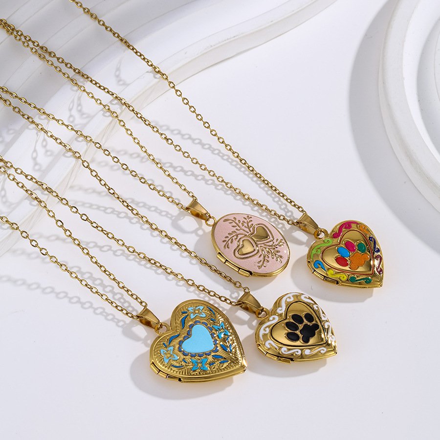 Stainless Steel Heart Flower Jewelry Pendant Wholesale product image