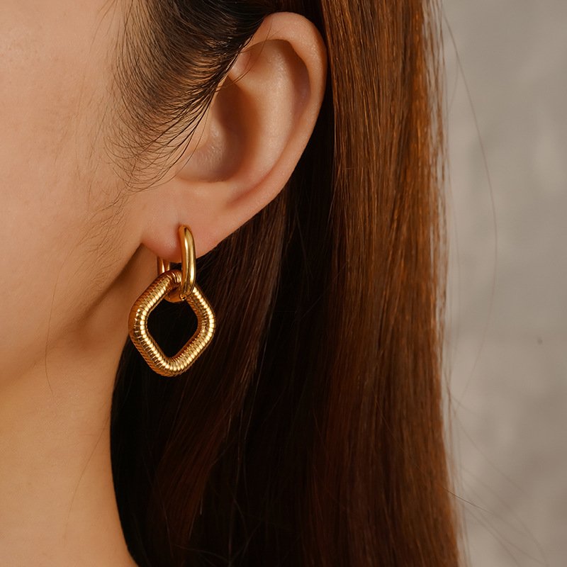 Stainless Steel Heart Earrings Style DMEH0025 Wholesale product image