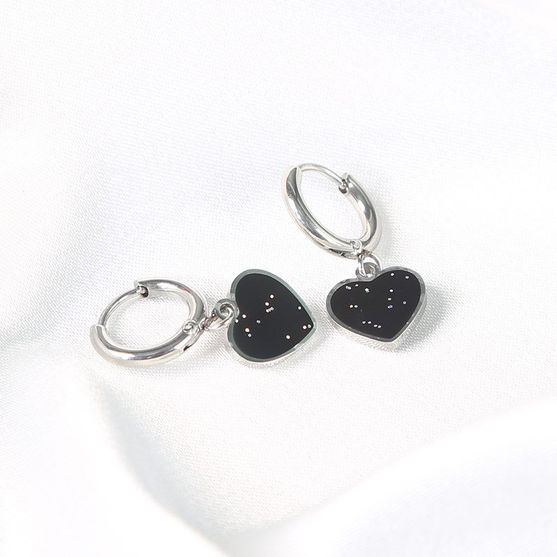 8mm Heart Nail Earrings Wholesale product image