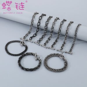 Stainless Steel Skull Cuban Chain Bracelet Wholesale product image